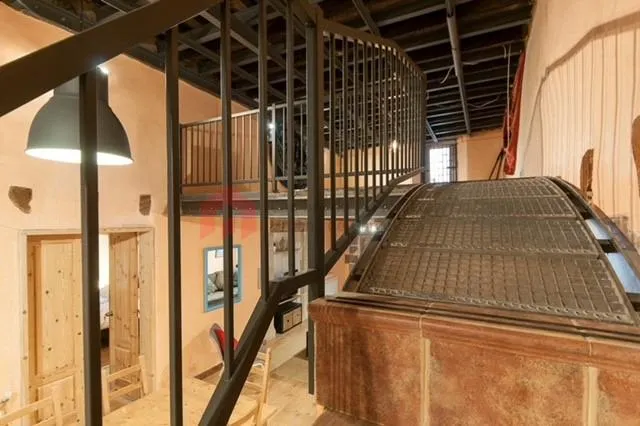 Vivienda con terraza en Santa Caterina i la Ribera con rentabilidad — 2