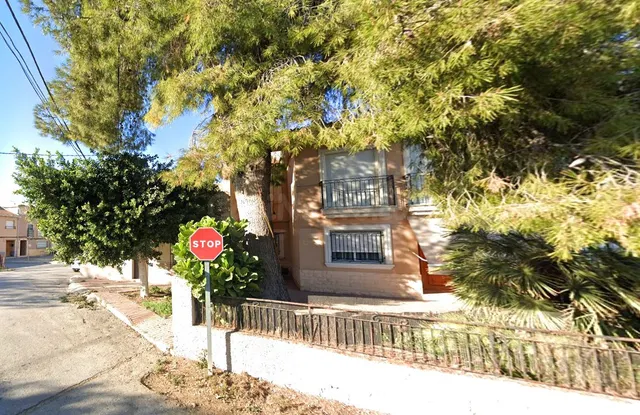 Casa 4 habitaciones 328m² en venta - La condomina - foto 2