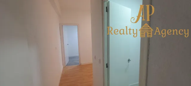 Piso exterior con balcón, trastero y posibilidad de 3 dormitorios en Elda — 19