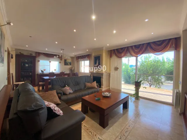 Espectacular chalet en la mejor zona del municipio — 6
