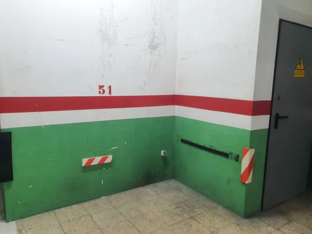 PARKING PARA COCHE + TRASTERO EN PARC I LA LLACUNA - BARCELONA — 6