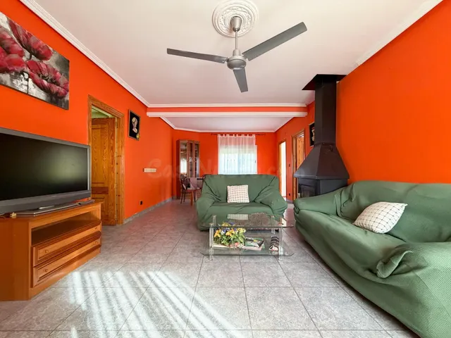 Casa con terreno, olivos y acceso al río Aguascebas - foto 4