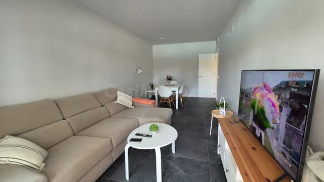 Lujoso apartamento de 2 dormitorios a 5 minutos a pie de la  - foto 3