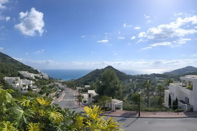 Apartamento 3 habitaciones 145m² en venta - Ojen pueblo