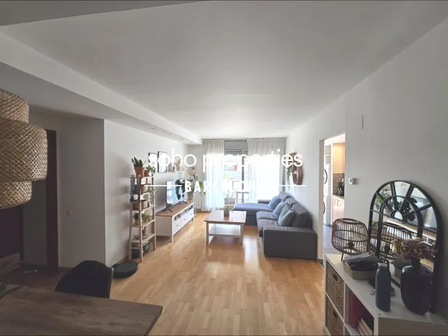 ¡A 3 minutos de la playa y con piscina! Precioso piso con ve - foto 3