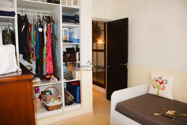 PRECIOSO ADOSADO GIBRALEON — 32