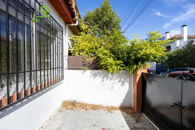 Preciosa casa en Ogíjares con piscina y jardín — 41