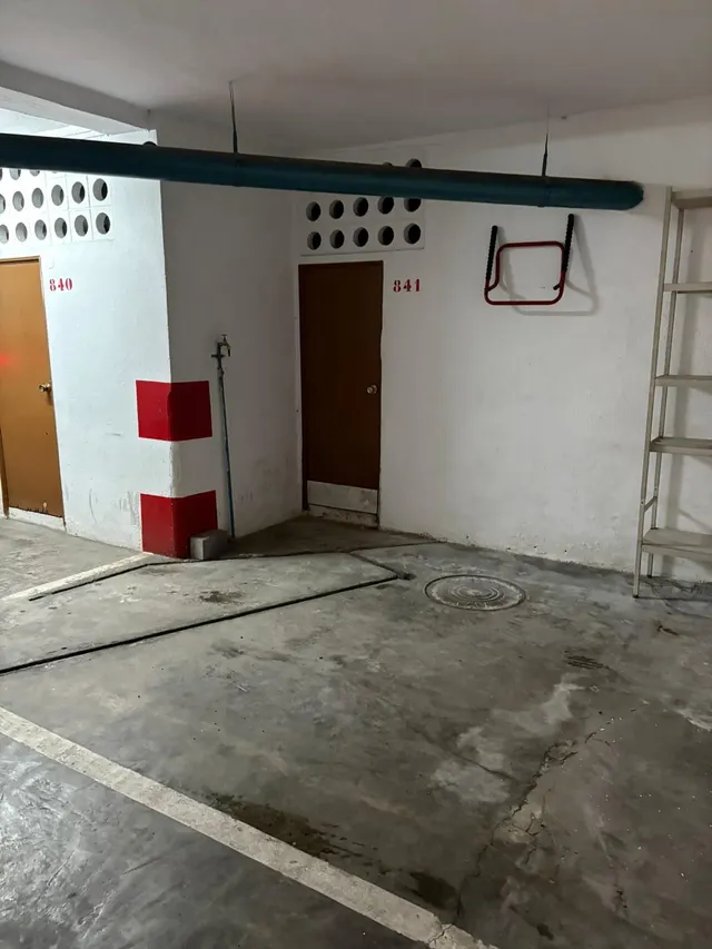 GARAJE Y TRASTERO EN TRIANA — 7
