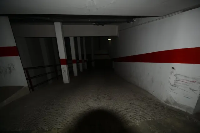 Alquiler de plaza de garaje en Orihuela, calle Castellón. Superficie de 16 m2. — 6
