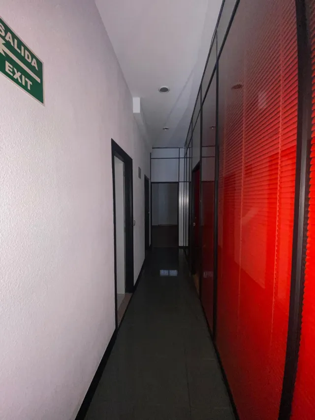 ALQUILER: Amplio Local Comercial en Alquiler en la Zona Alta de Ponferrada — 5
