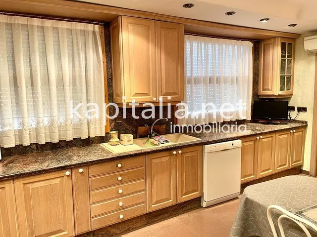 Casa + Local a la venta en Bocairent. — 7