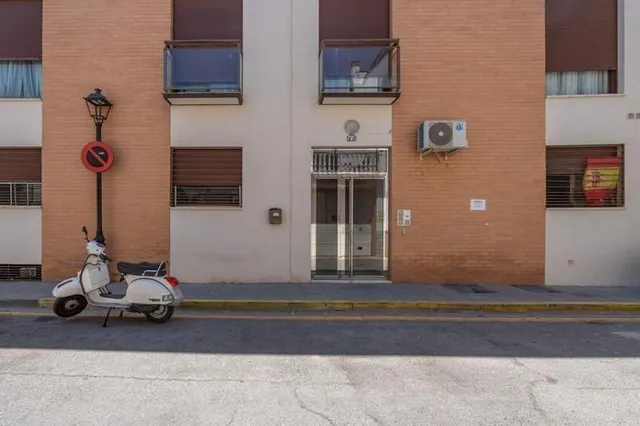 Piso en Ogíjares — 35