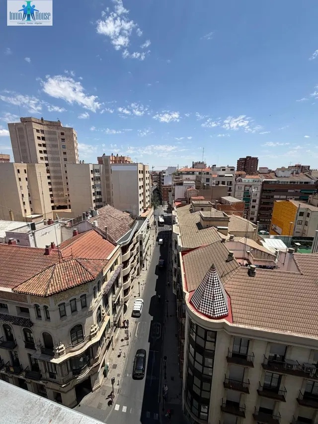 ATICO EN ALQUILER ZONA CENTRO