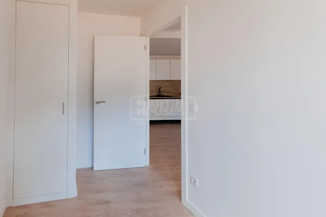 Si buscas una vivienda nueva a estrenar, con jardín privado y en pleno centro, este piso es una oportunidad única. — 17