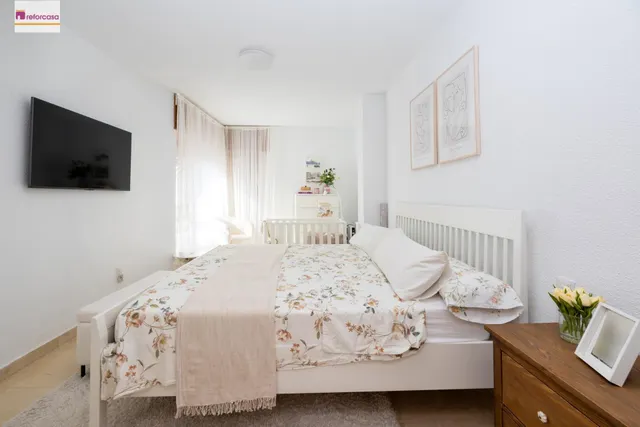Piso y cochera en venta junto Acera de Darro. — 22
