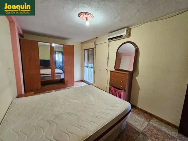 Piso luminoso con terraza y vistas despejadas en Santa Rosa (Con ascensor) — 9