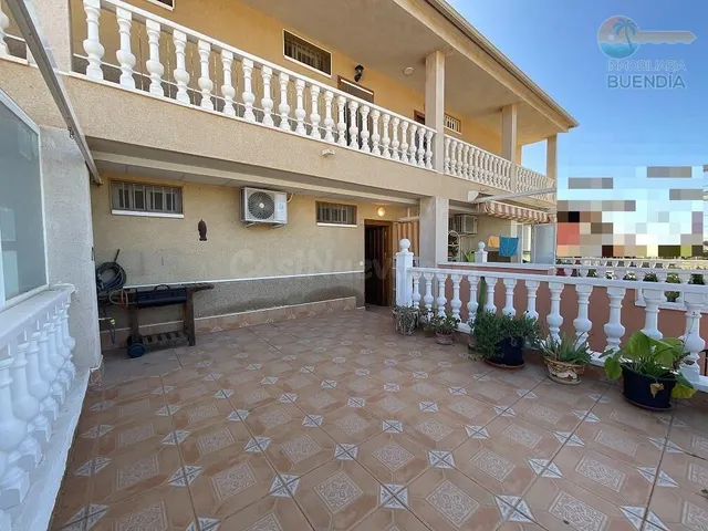 REFORMADO APARTAMENTO EN TRANQUILO RESIDENCIAL CON PISCINA E - foto 2