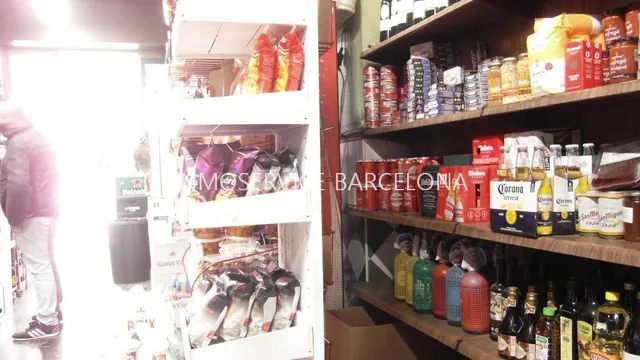 VENTA EMBLEMATICO LOCAL CON POSIBILIDAD DE VIVIENDA — 10