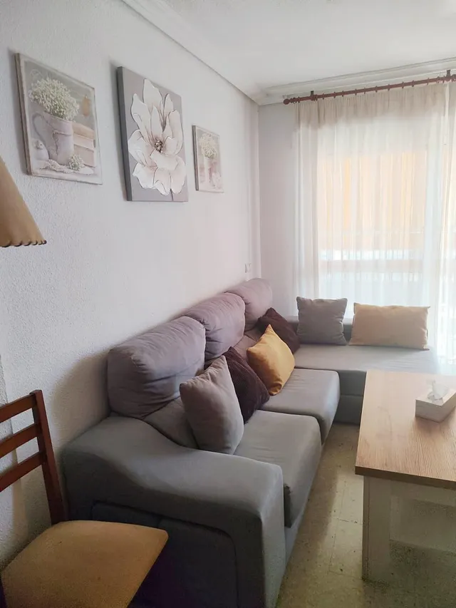PISO REFORMADO CON TERRAZA EN VILLARRUBIA - foto 3
