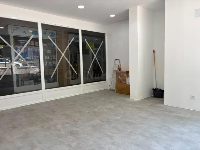 VENTA DE LOCAL EN MÓSTOLES - foto 5