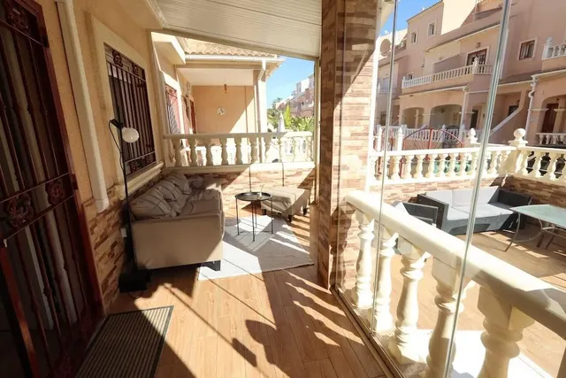 Dúplex 3 habitaciones 86m² en venta - La Zenia - foto 3