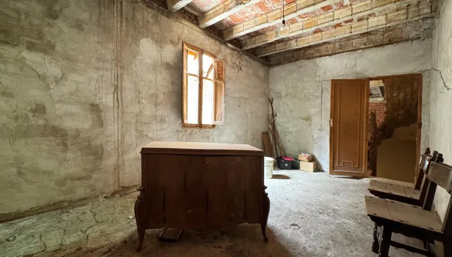 Casa de pueblo con gran potencial en el centro de Pego — 32