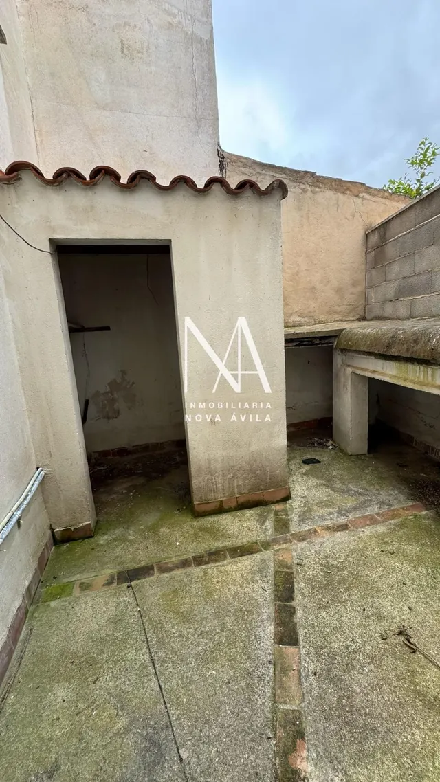 LOCAL ZONA  EL FIGUERAL — 19