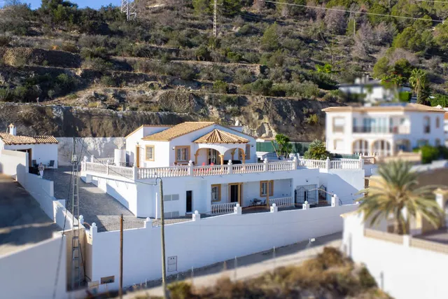 Villa 4 habitaciones 264m² en venta - Cucarres — 26