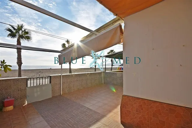 RESTAURANTE Y CASA ANTIGÜA EN PRIMERA LÍNEA DE BOLNUEVO - foto 4