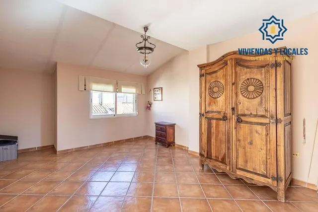 VIVIENDA con encanto en PALACIO DE DEPORTES — 28