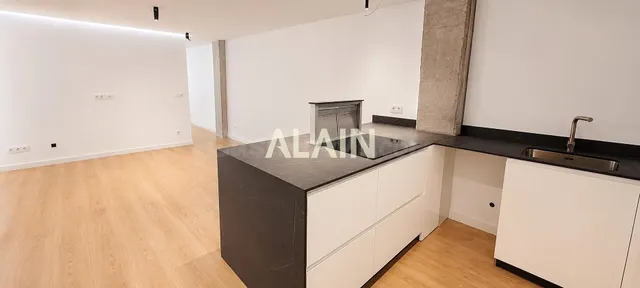 SE ALQUILA PISO CON ENCANTO EN EL ENSANCHE - VALENCIA. - foto 2