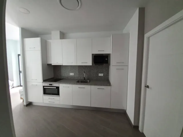 Casa de 270 m2 con parcela de 627 m2 — 13