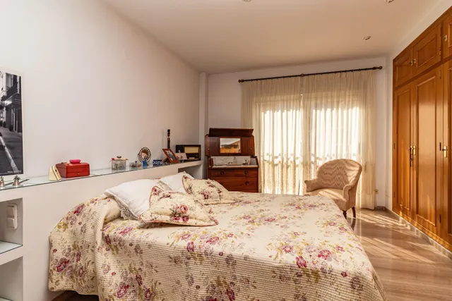 Espectacular dúplex de 4 dormitorios en el centro de Castellón — 14