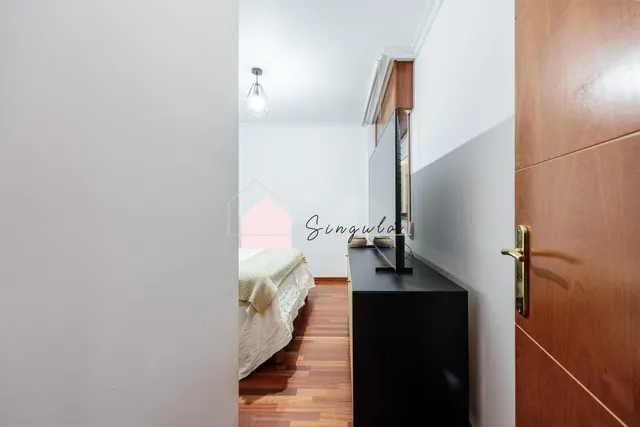 Piso con gran terraza. solo inversión. — 30
