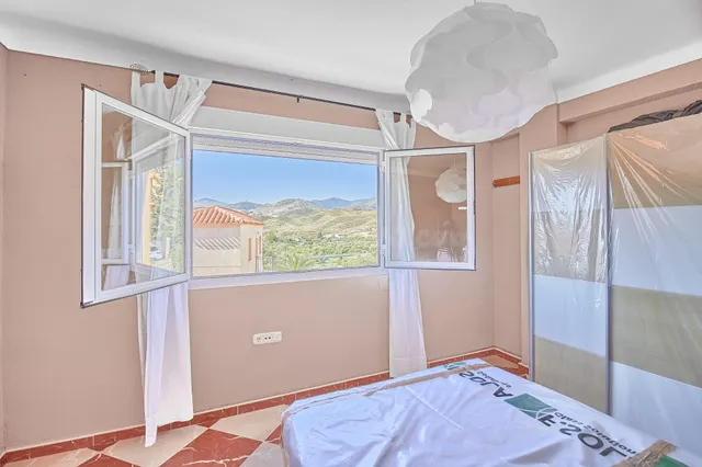 Espectacular vivienda reformada con mobiliario a estrenar: ¡