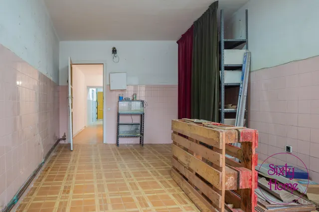 Casa de tres plantas con 4 dormitorios  calle Joaquin costa, Andorra — 18
