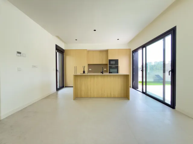 Villa 3 habitaciones 222m² en venta - Campana garden — 50