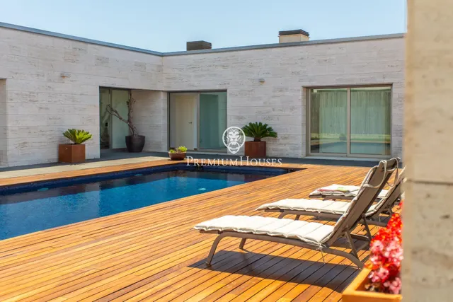 Casa en venta de una sola planta!!! Tranquilidad y diseño con vistas espectaculares al Golf — 11