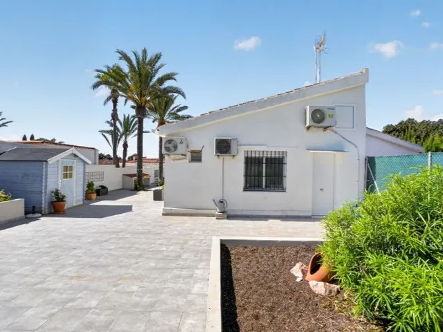 Villa 3 habitaciones en venta - Playa de los Locos — 26