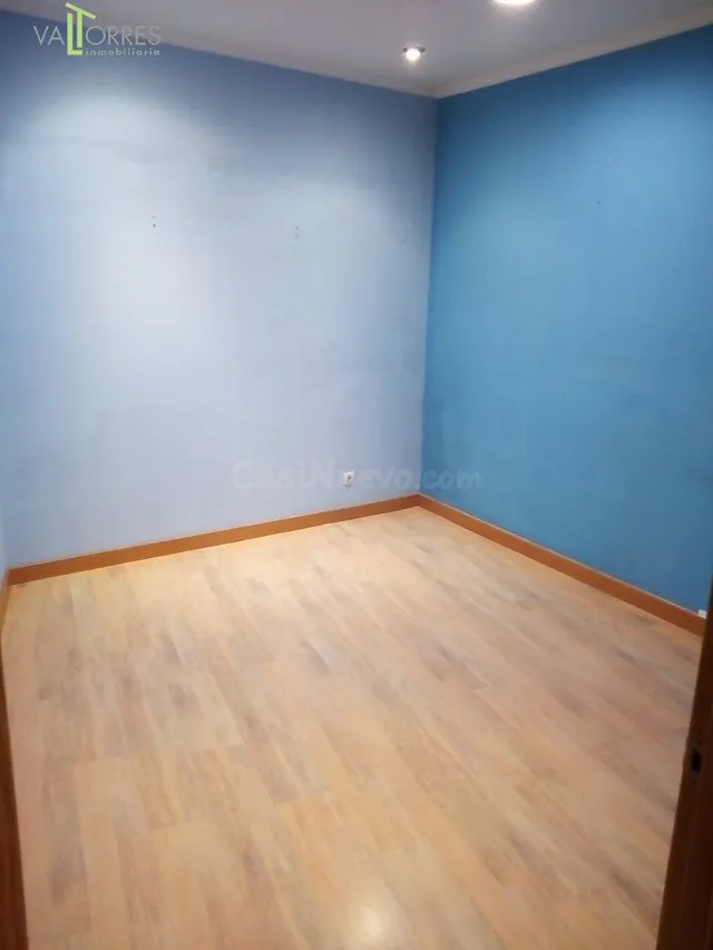LOCAL COMERCIAL totalmente acondicionado en la Ronda de Ambe - foto 3