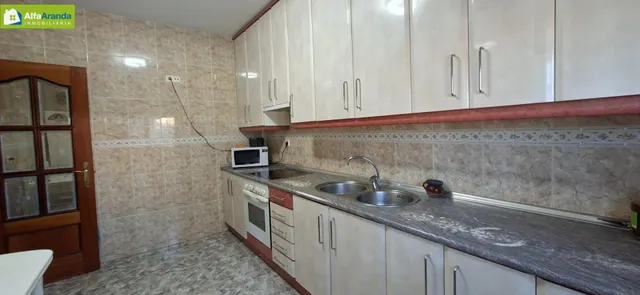 Amplia vivienda en San Juan del Monte — 8