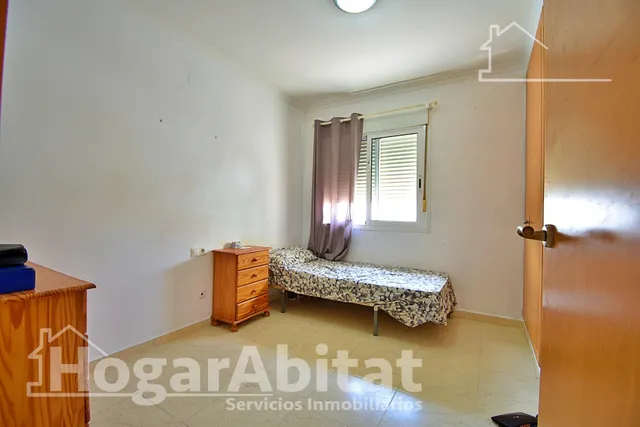Seminuevo en denia, luminoso y espacioso con balcón y ascensor — 14