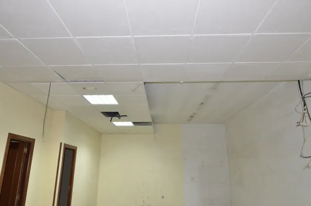Urbis te ofrece un local comercial en zona San Cristóbal, Salamanca. — 12