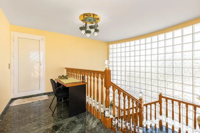 Oportunidad villa de lujo con mas de 500m2 de vivienda — 39