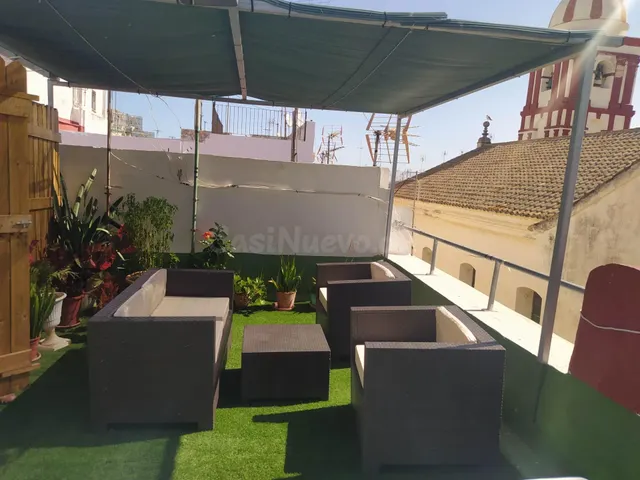 Ático exclusivo con terraza de 20 m2 en el Centro de Cádiz –