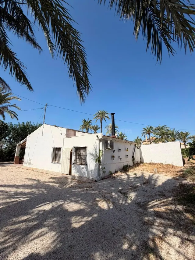 Casa de campo en venta en Avenida Algoda, 31 – Elche - foto 2
