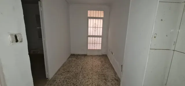 ++Local comercial en Molina de Segura++ 93 m. — 12