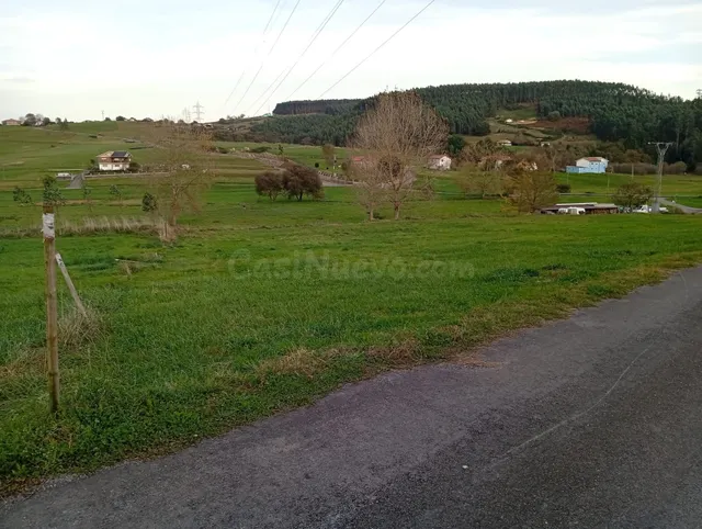 PARCELA CON GRAN POTENCIAL EN ENTORNO TRANQUILO.- - foto 3