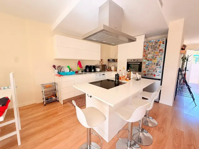 Vende: Elegante Pareado Rincón de Loix, Benidorm. - foto 2