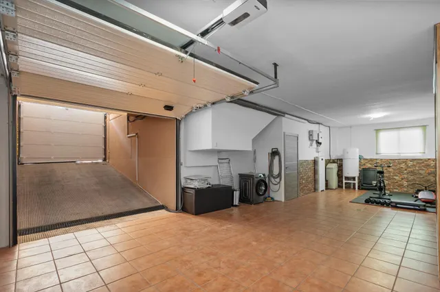 Exclusiva vivienda de esquina con diseño, eficiencia y máximo confort. — 31